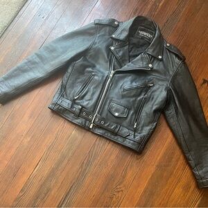 Unik vintage 1990’s style Black Leather Jacket